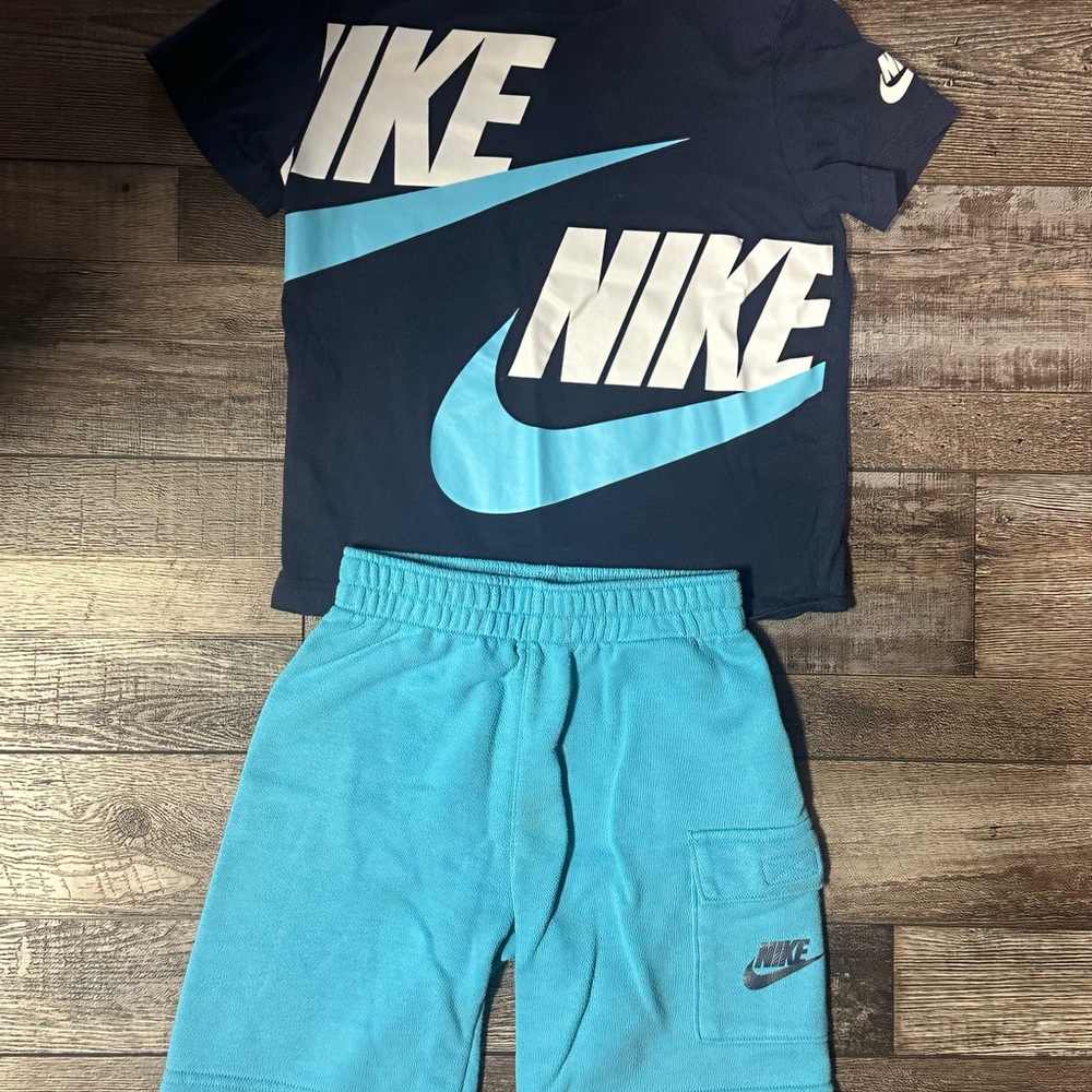 Nike Navy and Light Blue Logo Set
